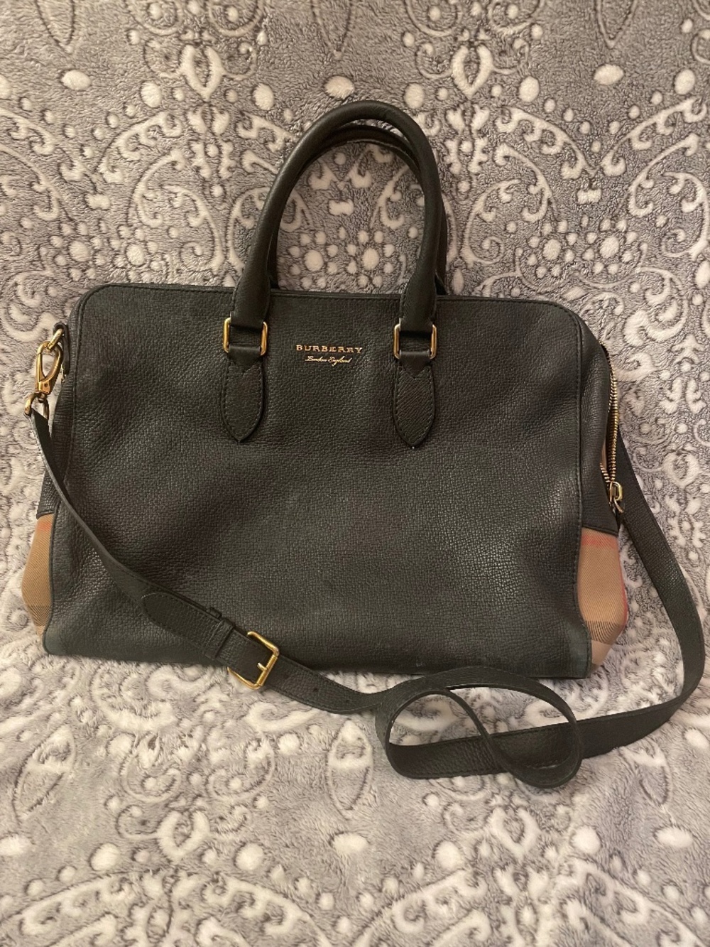 Authentic Burberry Lambskin Leather Briefcase Laptop Black w/ Tan Check